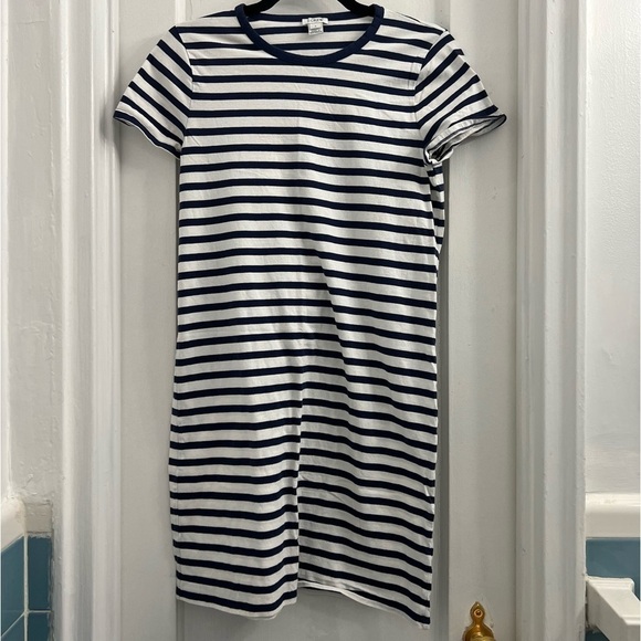 J. Crew Dresses & Skirts - J.Crew Navy and White T Shirt Dress, Size Small